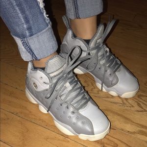 Jordan Jumpman Team 2 Wolf Gray